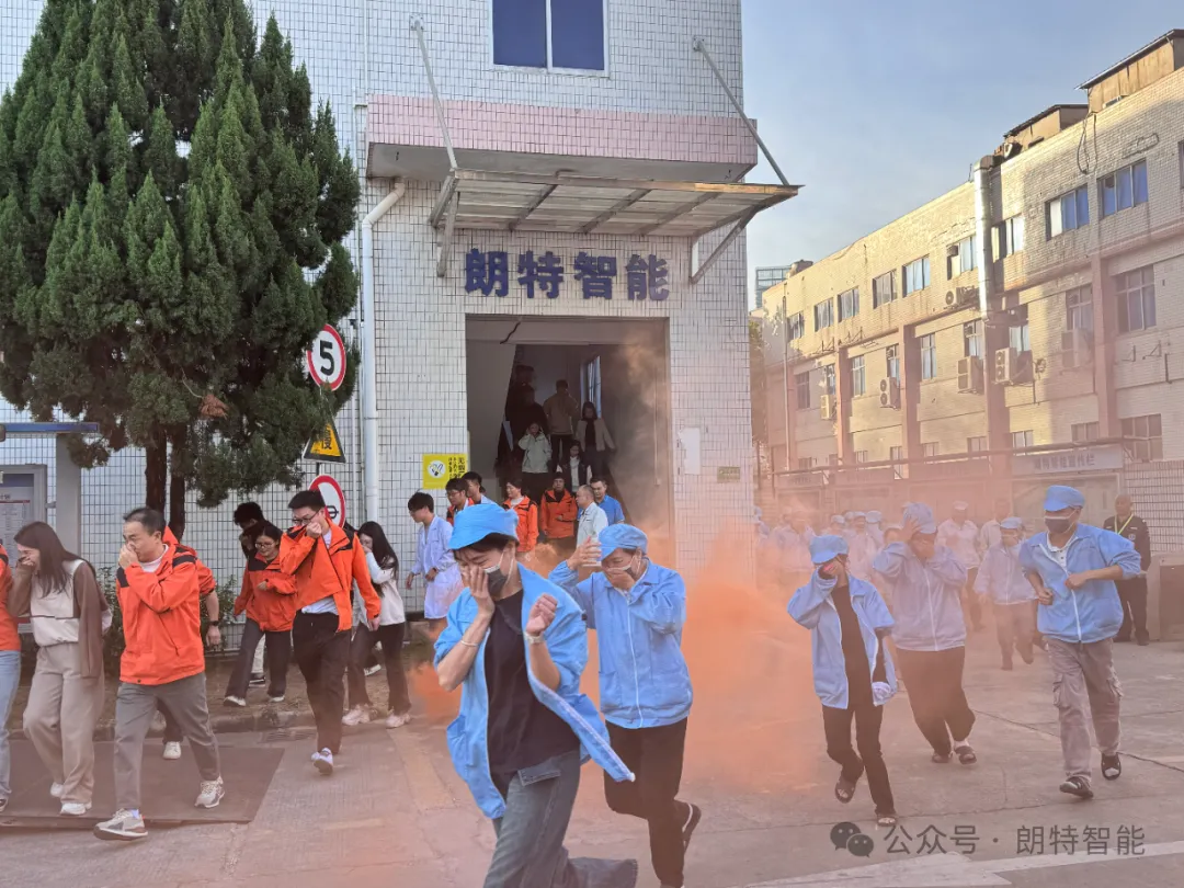 筑牢安全双防线—— CA88智能发展消防演练与反诈宣传活动